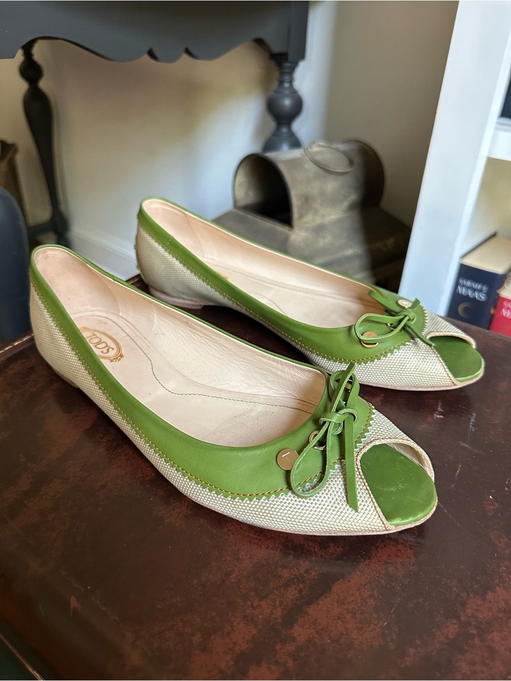 Tod’s Green Leather & Canvas Peep-Toe Ballet Flats - Tod's Size 10
